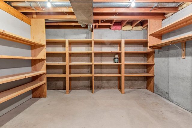 120 HILLSIDE LANE, Shawano, WI 54166