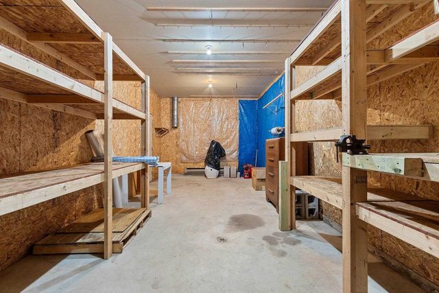 120 HILLSIDE LANE, Shawano, WI 54166