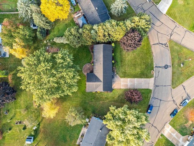 120 HILLSIDE LANE, Shawano, WI 54166