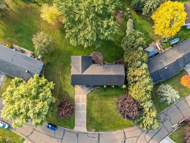 120 HILLSIDE LANE, Shawano, WI 54166