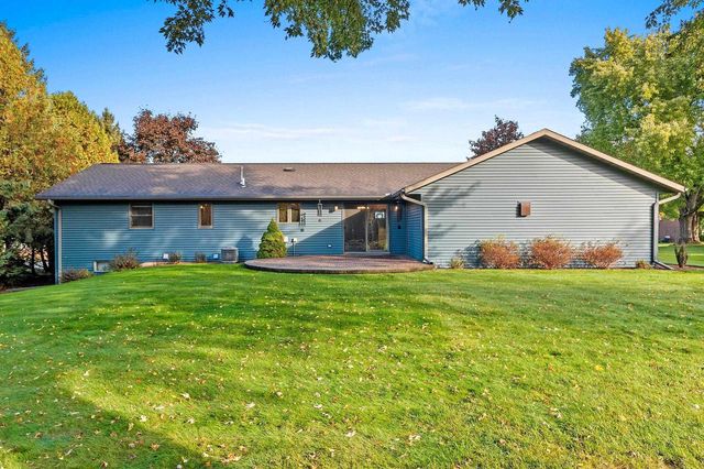 120 HILLSIDE LANE, Shawano, WI 54166