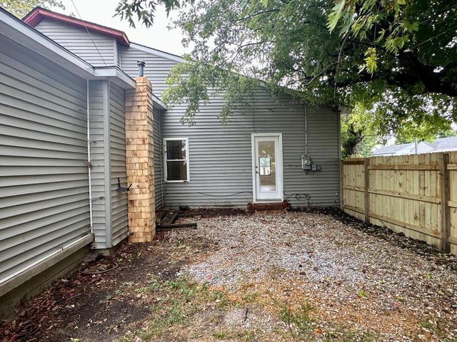 844 Washington Avenue, Lancaster, OH 43130