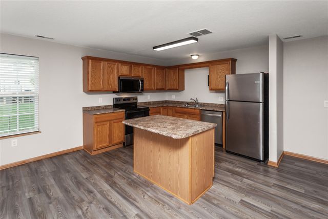 3112 SW Sharmin Lane, Ankeny, IA 50023