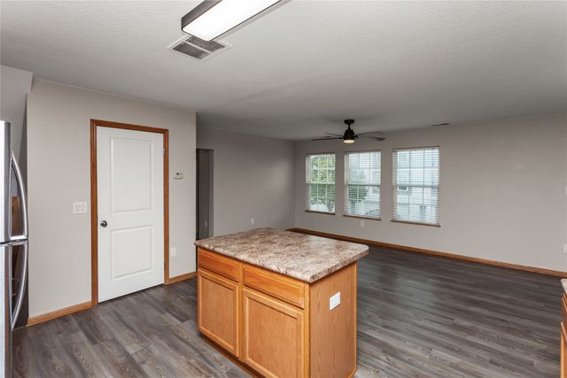 3112 SW Sharmin Lane, Ankeny, IA 50023