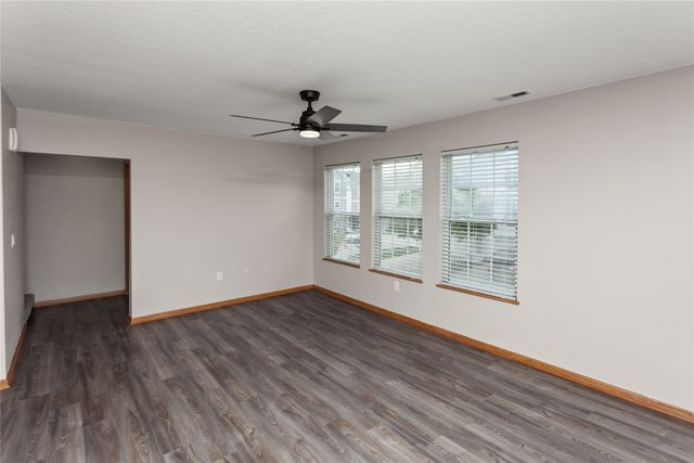 3112 SW Sharmin Lane, Ankeny, IA 50023