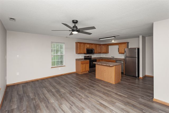 3112 SW Sharmin Lane, Ankeny, IA 50023