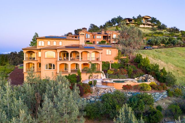 1106 Clearview Dr, El Dorado Hills, CA 95762