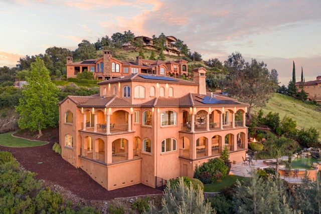 1106 Clearview Dr, El Dorado Hills, CA 95762