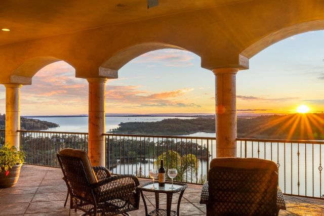 1106 Clearview Dr, El Dorado Hills, CA 95762