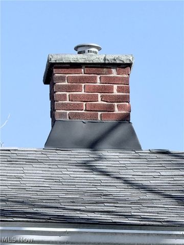 1129 Barton Place NE, Canton, OH 44705