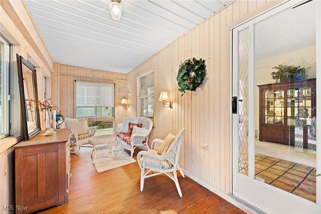 78 E Brookside Avenue, Akron, OH 44301