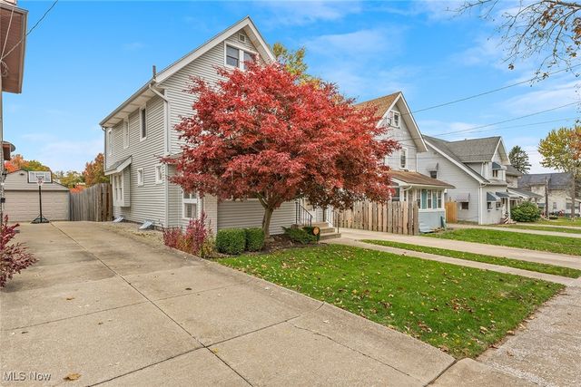 78 E Brookside Avenue, Akron, OH 44301