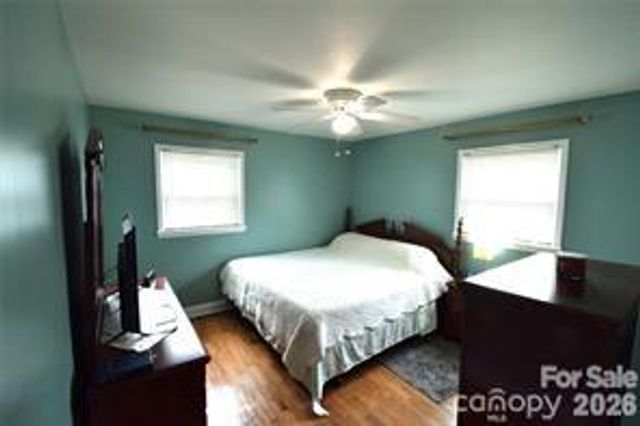 902 Carmel Drive, Gastonia, NC 28056