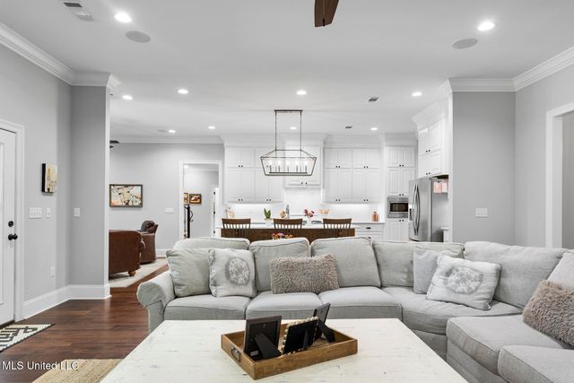 5095 Warner Drive, Brandon, MS 39042