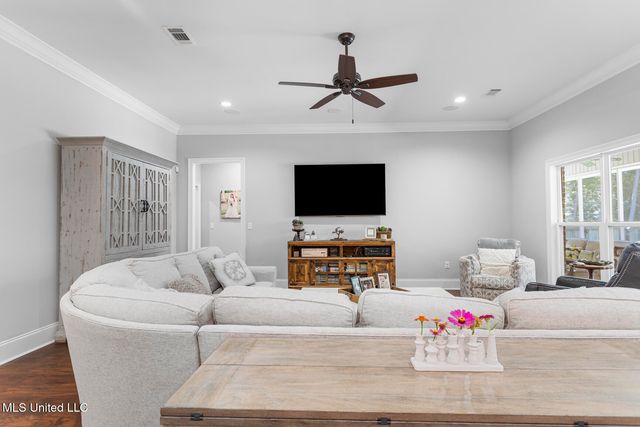 5095 Warner Drive, Brandon, MS 39042