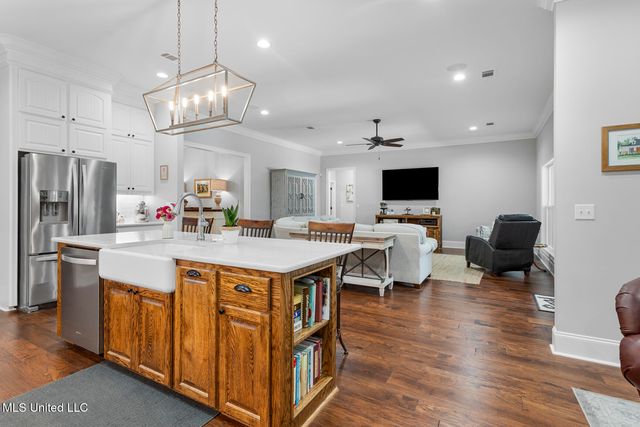 5095 Warner Drive, Brandon, MS 39042