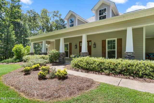 5095 Warner Drive, Brandon, MS 39042