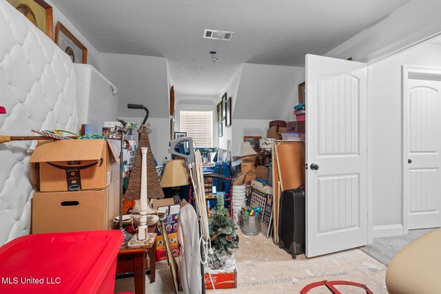 5095 Warner Drive, Brandon, MS 39042