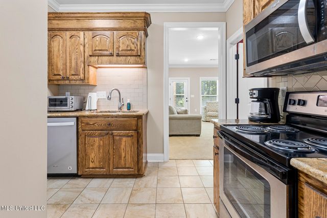 5095 Warner Drive, Brandon, MS 39042