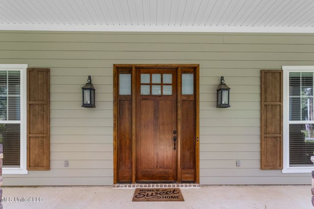 5095 Warner Drive, Brandon, MS 39042