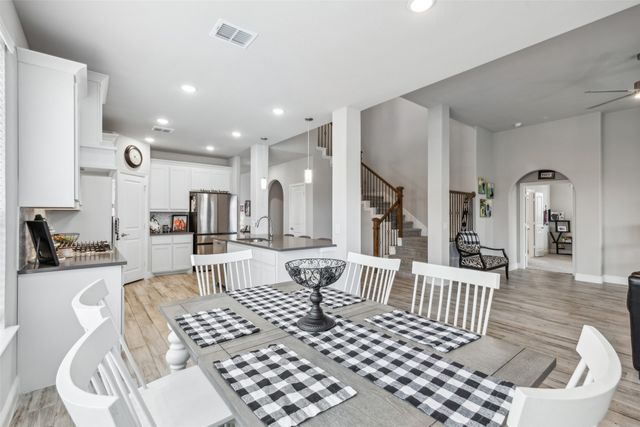 900 Superbloom Avenue, Justin, TX 76247