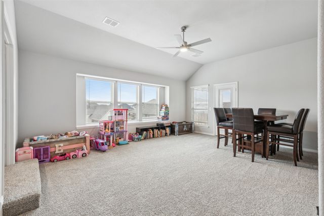 900 Superbloom Avenue, Justin, TX 76247