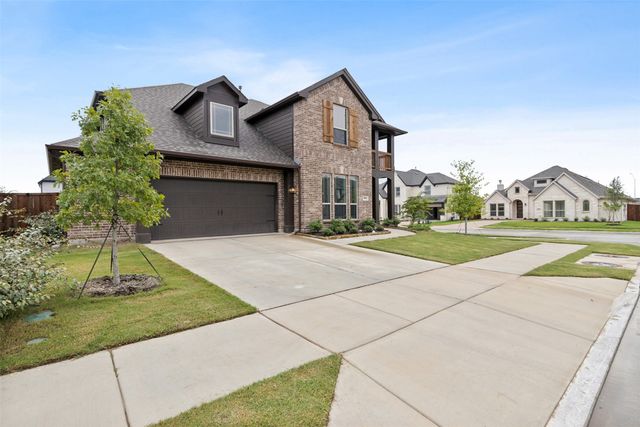 900 Superbloom Avenue, Justin, TX 76247