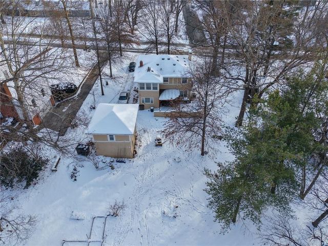 663 Elmdale Road, Chillicothe, MO 64601