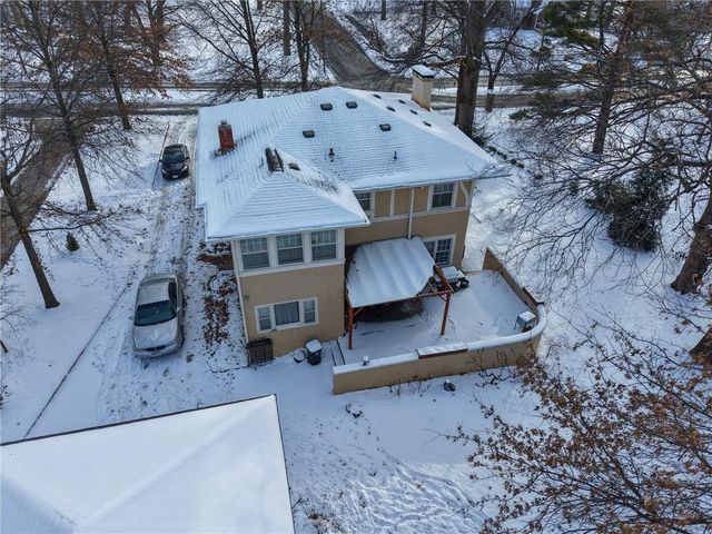 663 Elmdale Road, Chillicothe, MO 64601