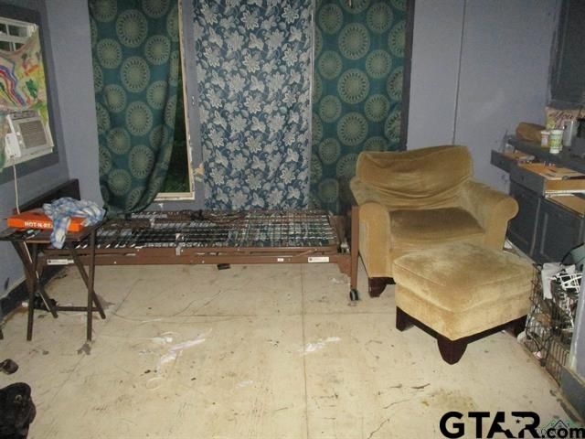 125 Wood St, Rusk, TX 75785