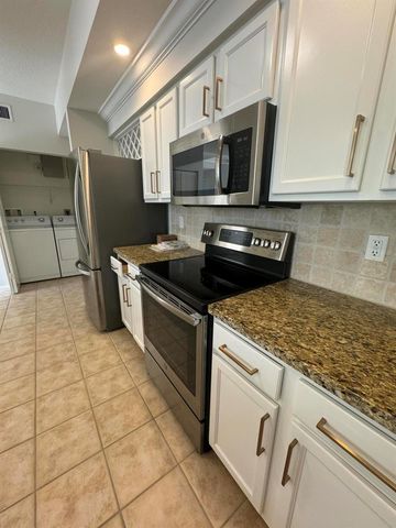 225 MURCIA Drive 305, Jupiter, FL 33458