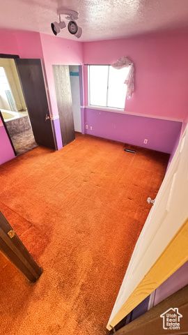 1010 SULLIVAN RD, Ogden, UT 84403