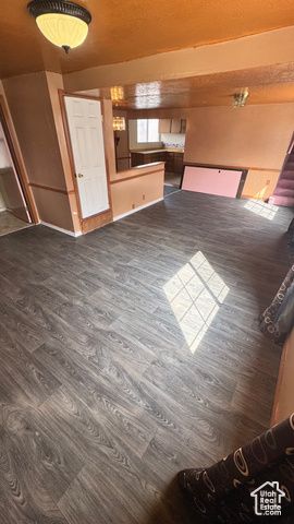 1010 SULLIVAN RD, Ogden, UT 84403