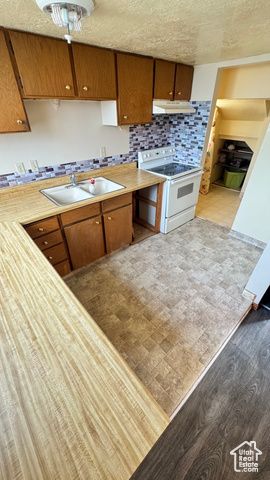 1010 SULLIVAN RD, Ogden, UT 84403