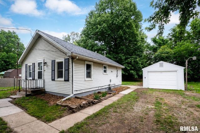 119 SUN VALLEY Court, East Peoria, IL 61611