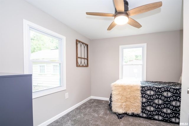 119 SUN VALLEY Court, East Peoria, IL 61611