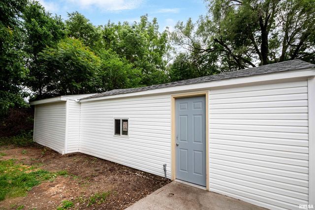 119 SUN VALLEY Court, East Peoria, IL 61611