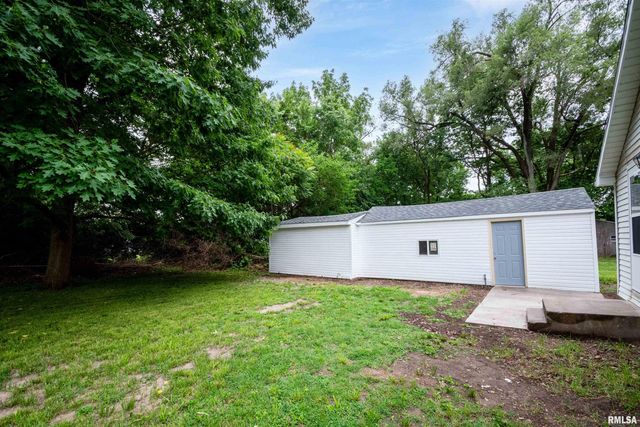 119 SUN VALLEY Court, East Peoria, IL 61611