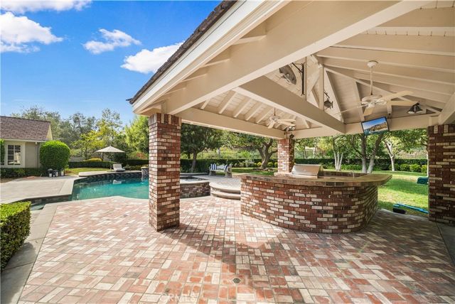 11 Devonwood, Coto De Caza, CA 92679