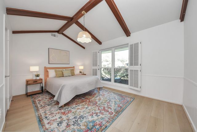 10719 Burgoyne Road, Houston, TX 77042