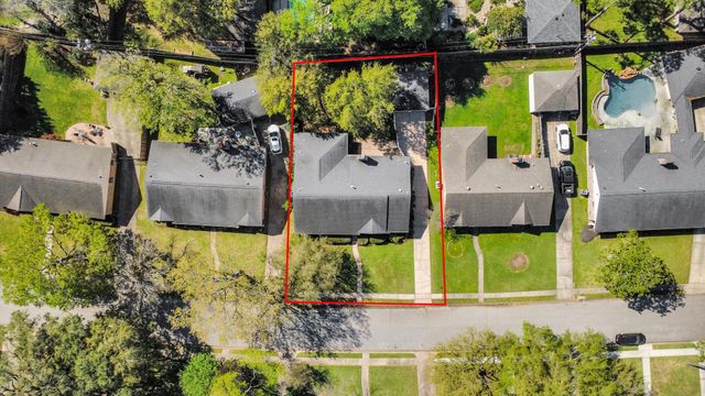 10719 Burgoyne Road, Houston, TX 77042