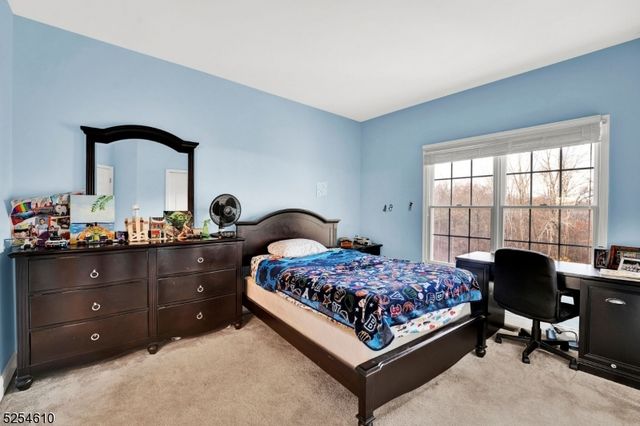48 Flagstone Hill Rd, Wantage Twp., NJ 07461