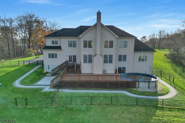 48 Flagstone Hill Rd, Wantage Twp., NJ 07461