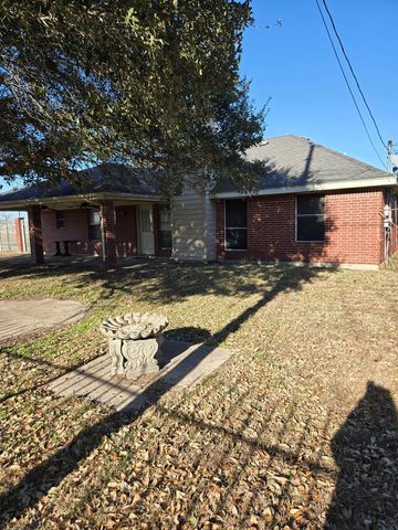 2607 Cherrylawn DR, Taylor, TX 76574