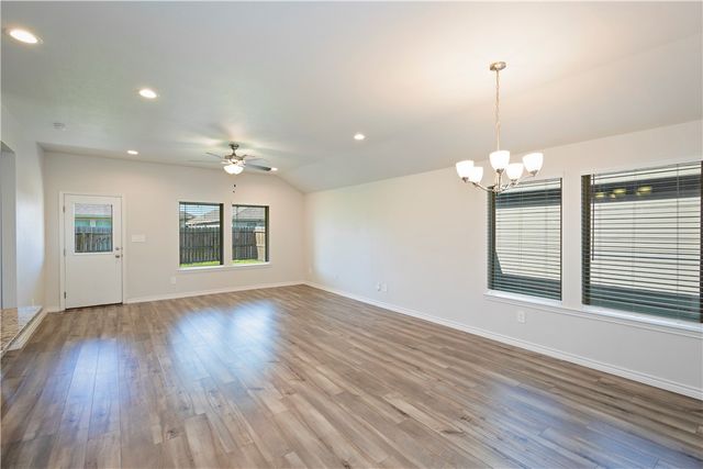 1270 Breebry Dr, Corpus Christi, TX 78415