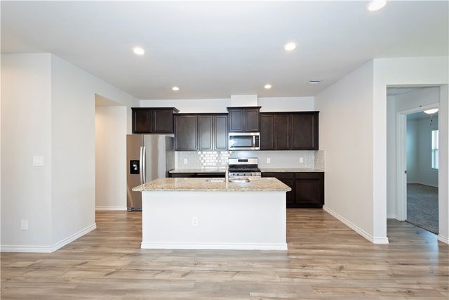 1270 Breebry Dr, Corpus Christi, TX 78415