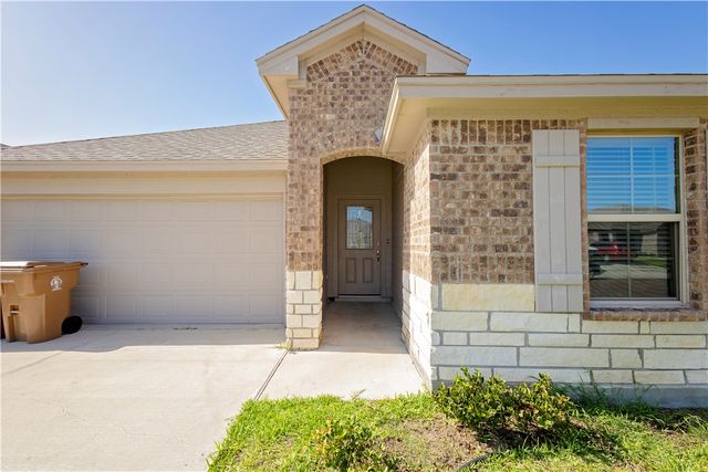 1270 Breebry Dr, Corpus Christi, TX 78415