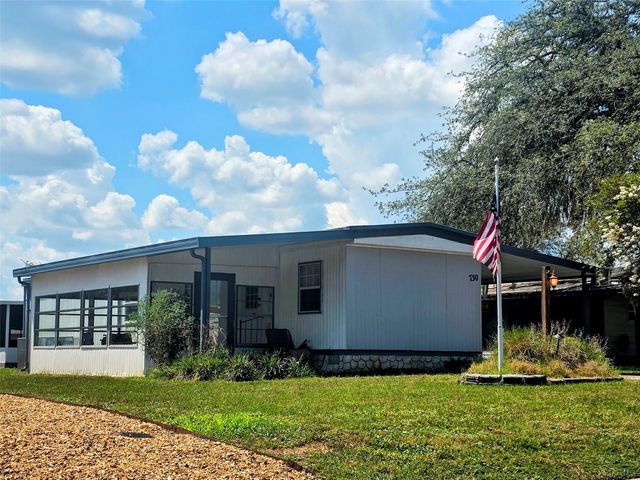 730 ROYAL PALM AVENUE, Lady Lake, FL 32159