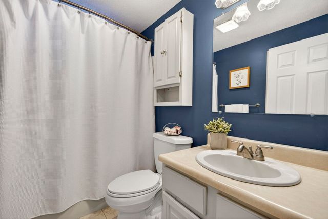 218 Old Turnpike Road, Northwood, NH 03261