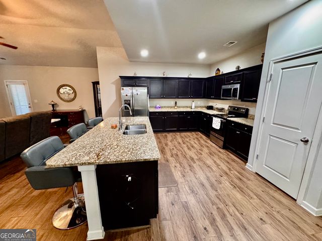 52 Pulaski Avenue, Hampton, GA 30228